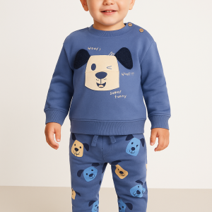 Sudadera bebé azul con perrito, orejitas y hocico levantable, 100% algodón felpudo, manga larga y cuello con botones.